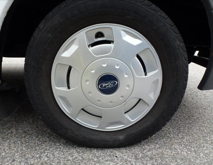 Ford Transit 42