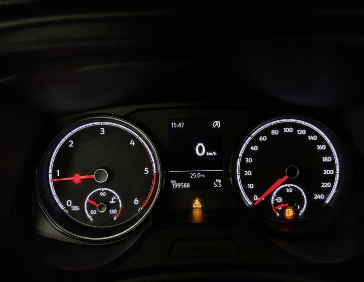 Volkswagen Transporter 18