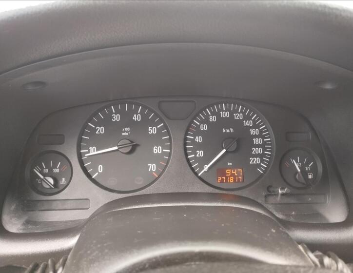 Opel Astra 11