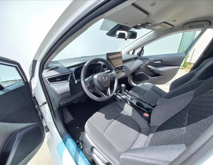 Toyota Corolla 8