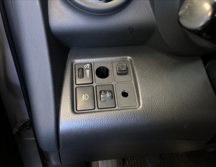 Toyota RAV4 20