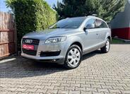 Audi Q7 1