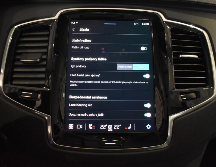 Volvo XC90 18