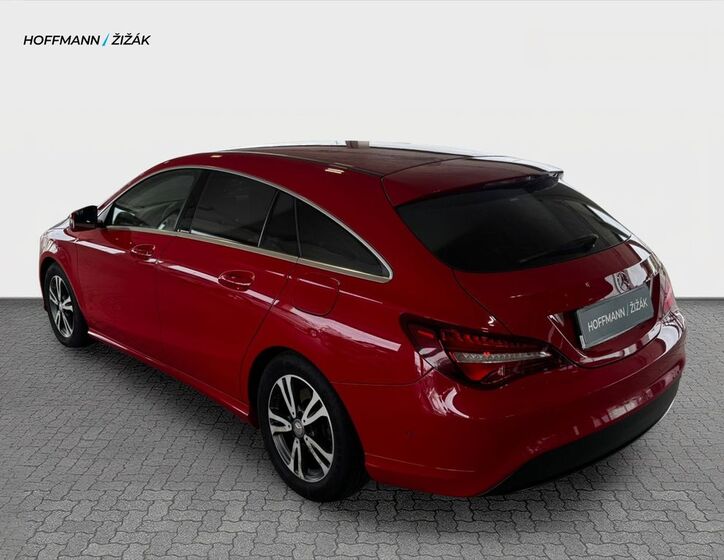 Mercedes-Benz CLA 6