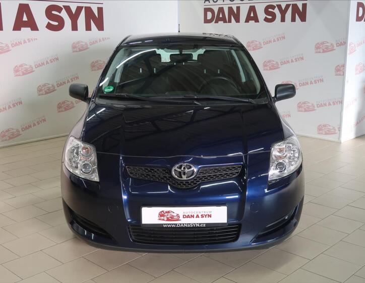 Toyota Auris 2