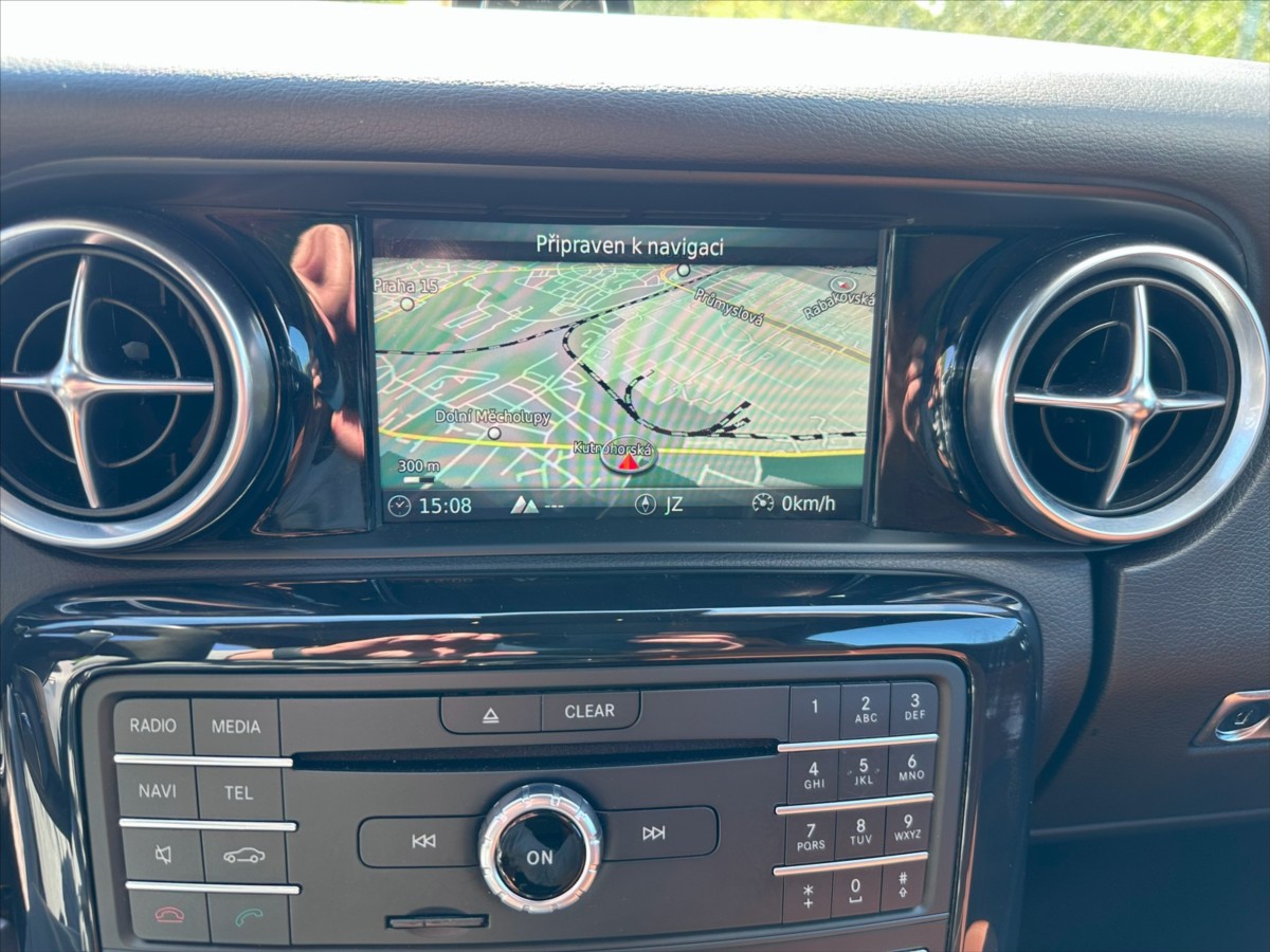 Mercedes-Benz SLC