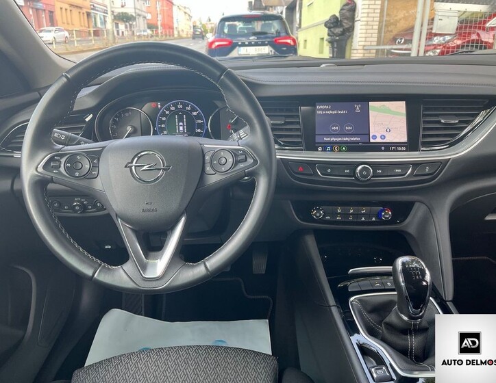 Opel Insignia 24