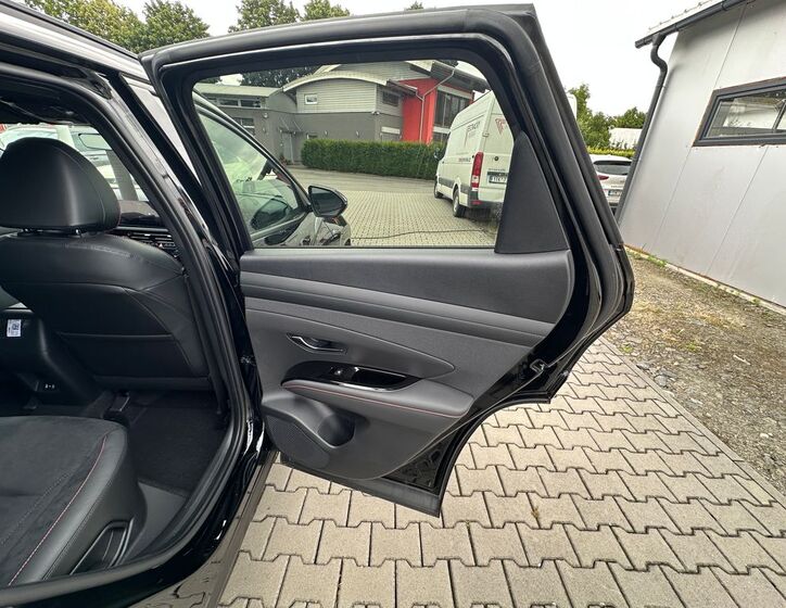 Hyundai Tucson 16