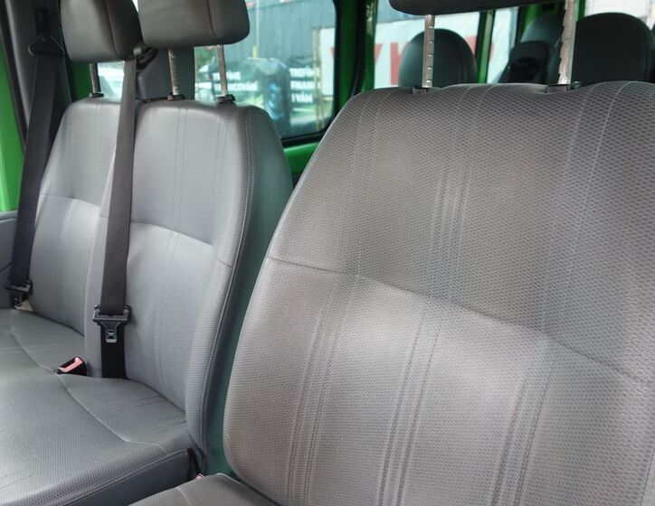 Ford Transit 18