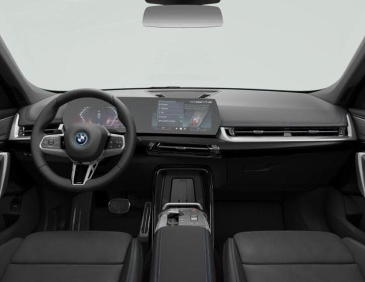 BMW iX1 3