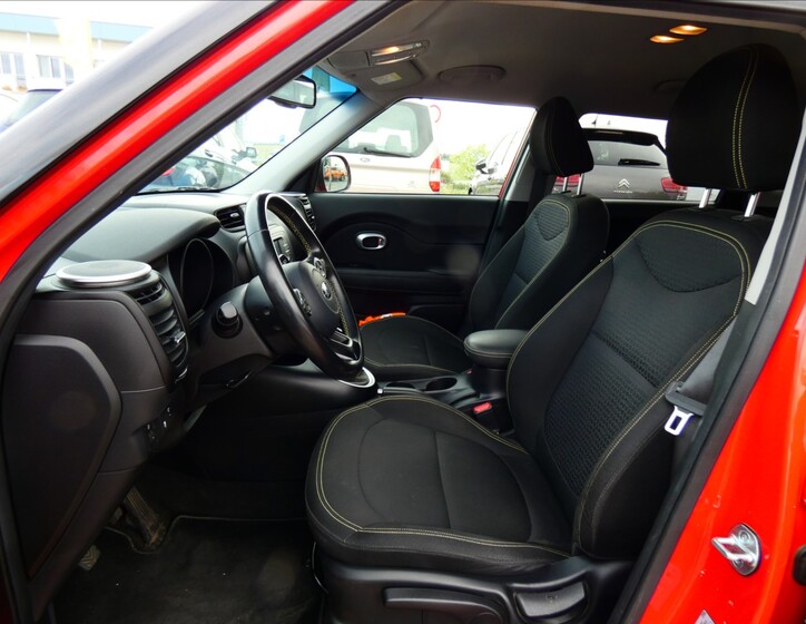 KIA Soul 7