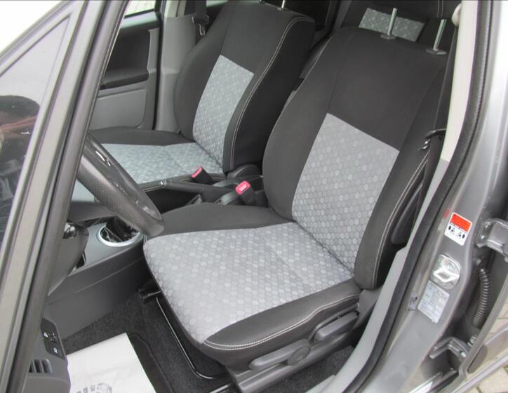 Suzuki SX4 13