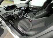 Peugeot 308 5