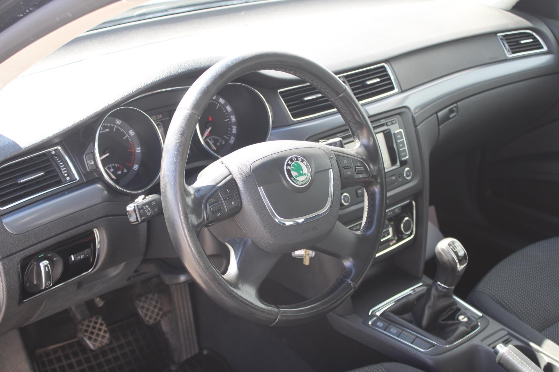 Škoda Superb
