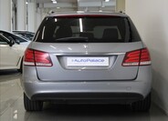 Mercedes-Benz Třídy E 4