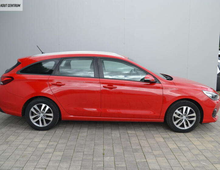 Hyundai i30 6