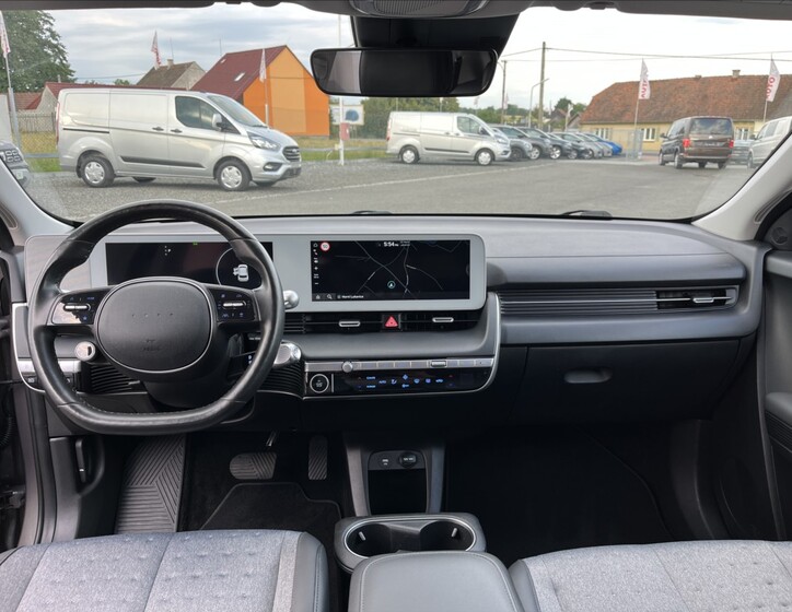Hyundai IONIQ 19