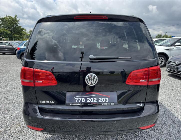 Volkswagen Touran 6