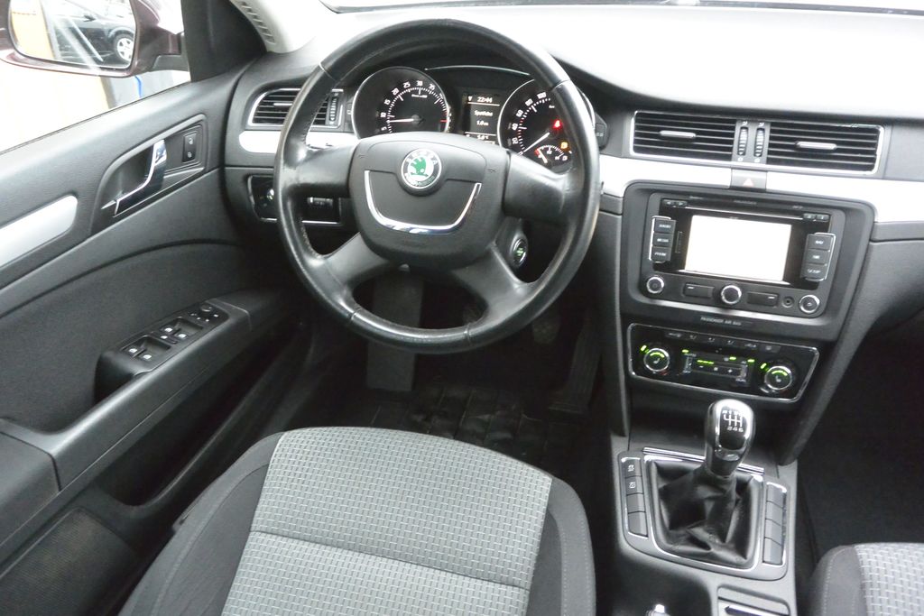 Škoda Superb