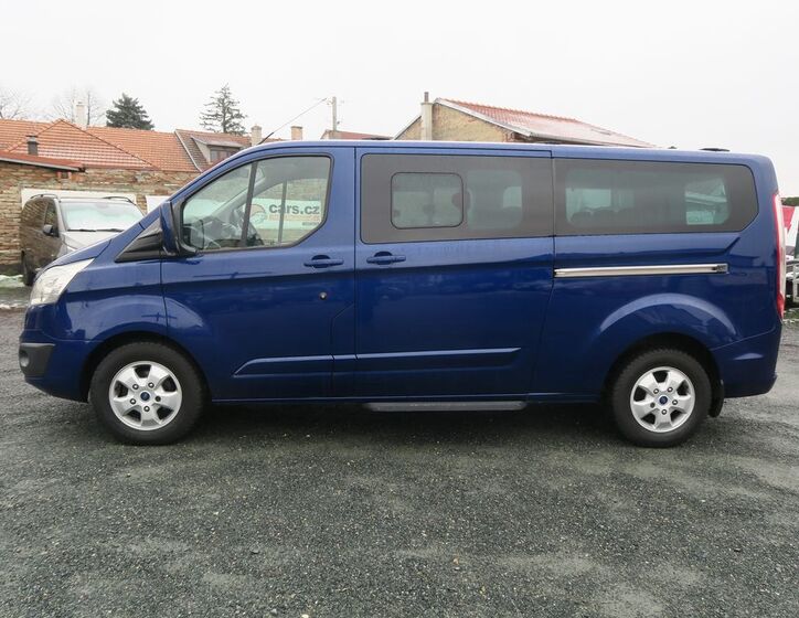 Ford Tourneo Custom 7