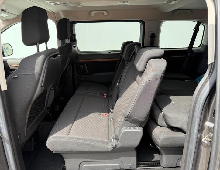 Toyota ProAce 11