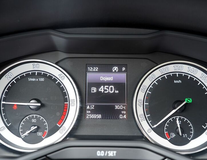 Škoda Superb 42