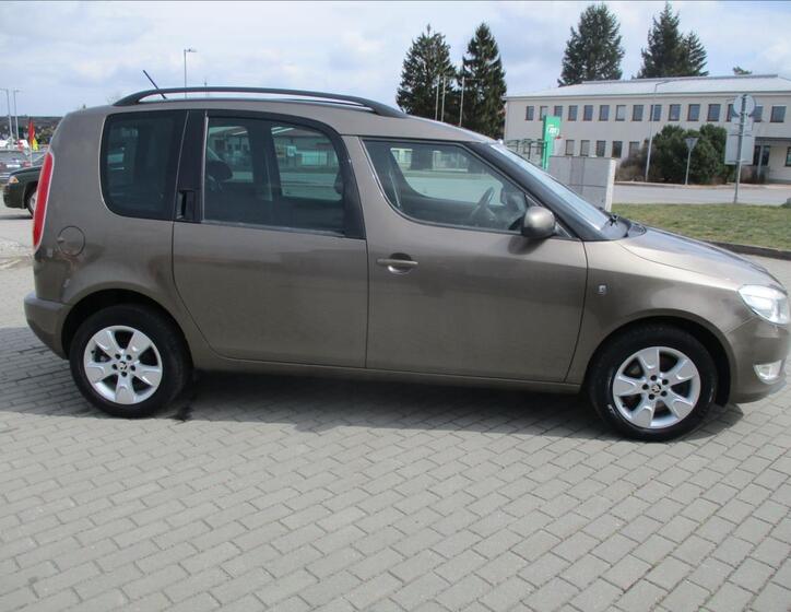 Škoda Roomster 5