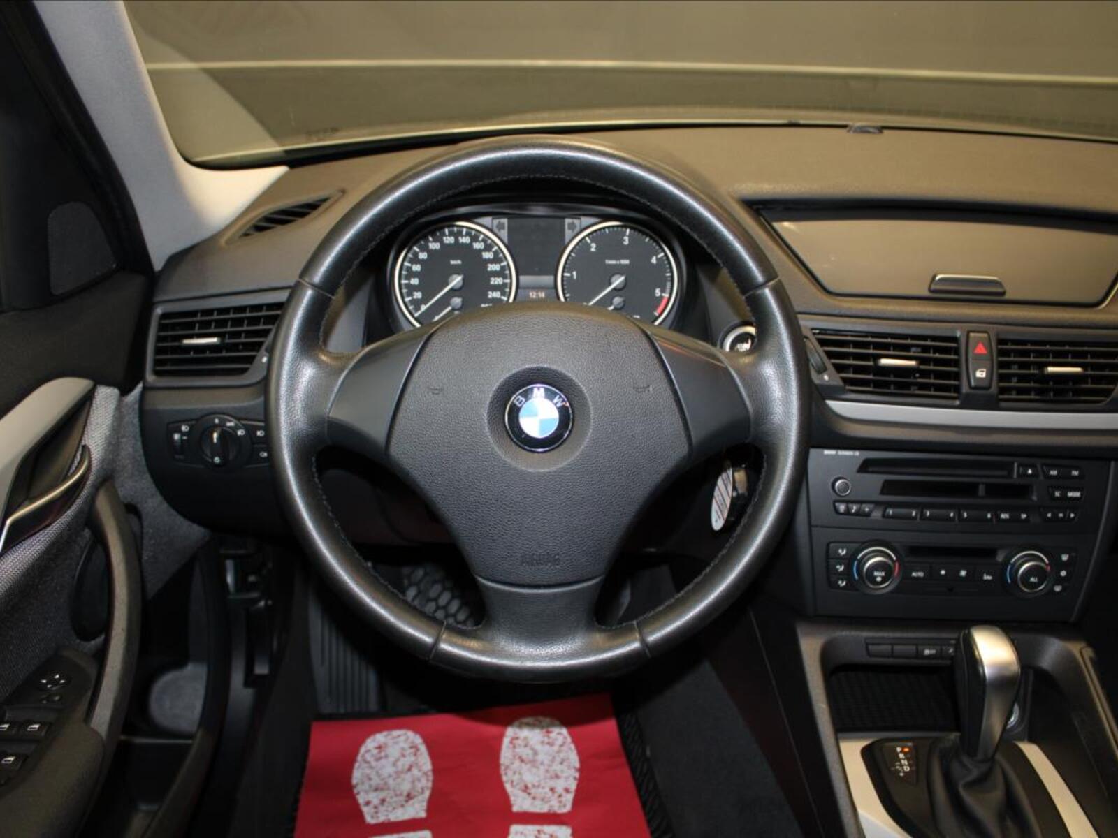 BMW X1 24