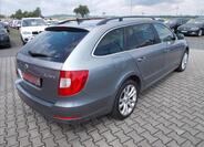 Škoda Superb 10