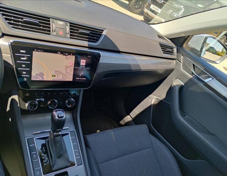 Škoda Superb 38