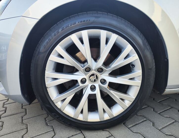 Škoda Superb 35