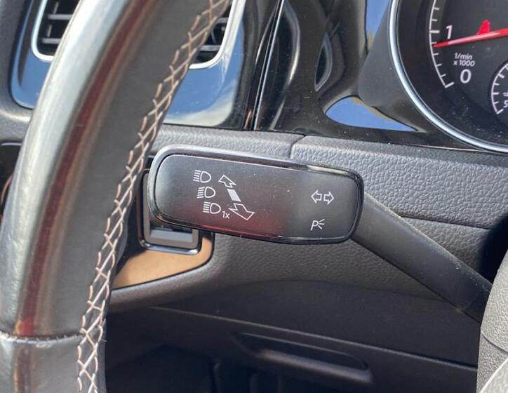 Volkswagen Golf 17
