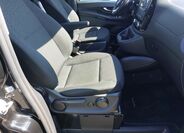 Mercedes-Benz Vito 10