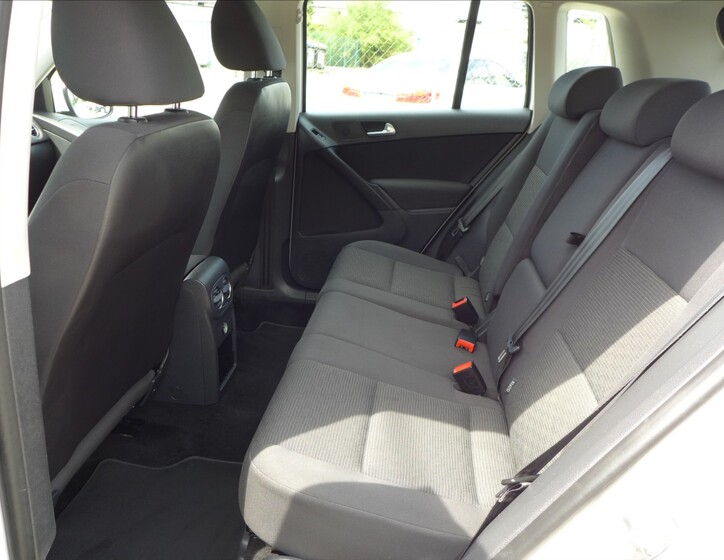 Volkswagen Tiguan 24