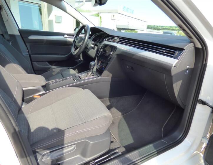 Volkswagen Passat 57