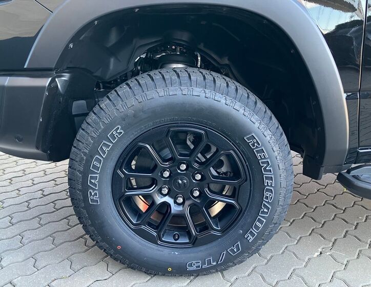 Dodge RAM 72