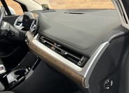 BMW Řada 2 6