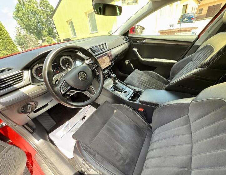 Škoda Superb 8