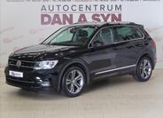 Volkswagen Tiguan 1