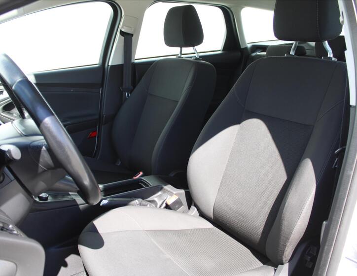 Ford Focus 9