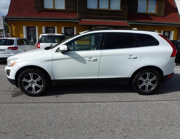 Volvo XC60 12