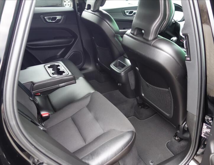 Volvo XC60 32