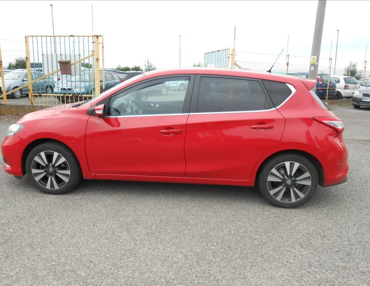 Nissan Pulsar 10