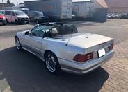 Mercedes-Benz SL 9