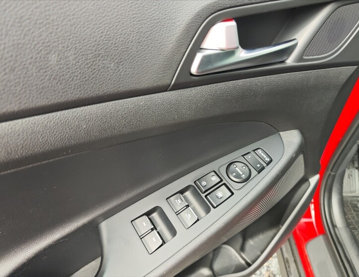 Hyundai Tucson 10