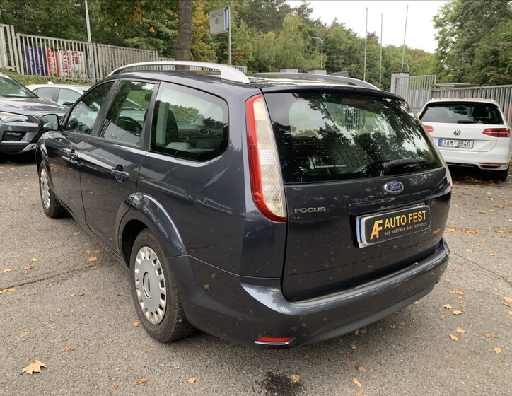 Ford Focus 7
