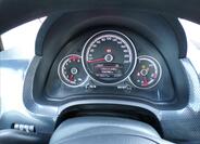 Volkswagen up! 7