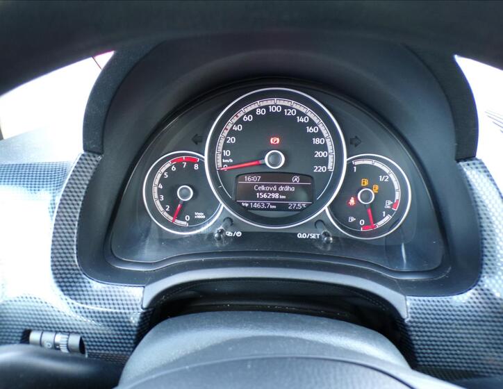 Volkswagen up! 7