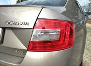 Škoda Octavia 10