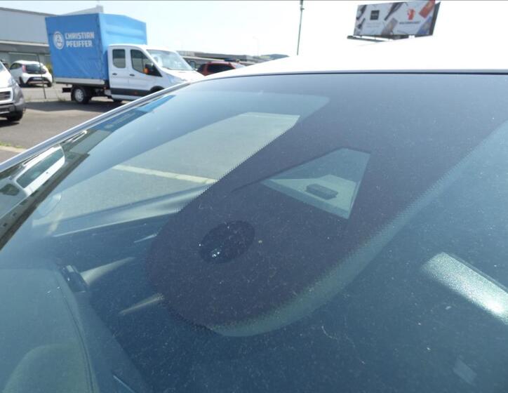 Opel Insignia 64